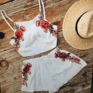 Two piece ( may be willing to sell separately )